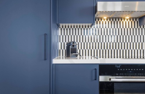 Industrial Section Hotel | 2 Bedroom Junior Suite at The Avenue Coral Gables