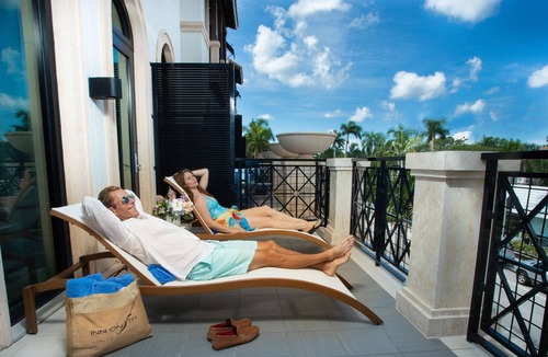 Old Naples Hotel | 2-Bedroom Suite at a 4⭐️ Hotel
