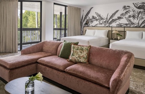 Hunt Club Hotel | 2 Contemporary Rooms w/Pool Access and Near Local Palm Beach Attractions