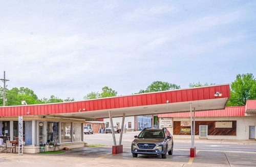 Booneville Apartment | 2 Full Bed|Smk|Booneville, AR