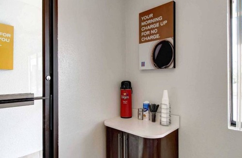 Amherst Apartment | 2 Full Beds|Non-Smoking