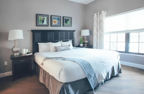 Orange Lake Hotel | 2 Modern and Spacious Units in Kissimmee | Near Disney | Outdoor Pools | Golf|