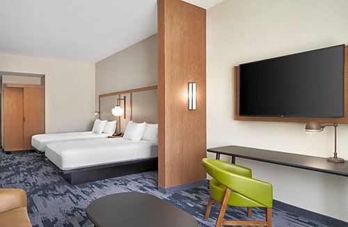 Riverview Hotel | 2-Star Hotel ∙ Fairfield Inn & Suites Tampa Riverview