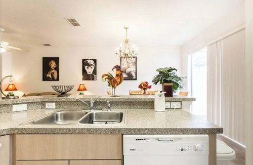Eagle Pointe South House | 💖20 mins 2 Disney; 400Mbps WiFi; 2 Masters✔️Gated