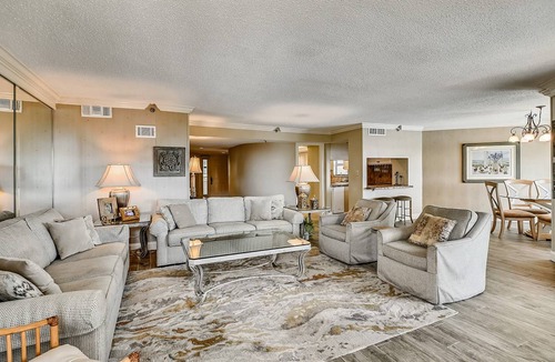 Holiday Isle Condo | 200 m² Condo ∙ 3 bedrooms ∙ 8 guests