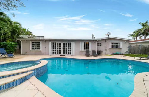 Ojus House | 2340 Pool House 7