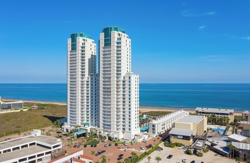 South Padre Island Condo | 23rd Floor LUXURIOUS 3 Bedroom Sapphire Condo 2302- Amazing Views!