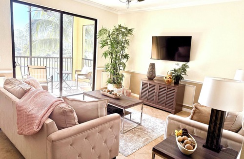 Naples Condo | 2BR, 2BA Condo, View of Lake/Preserves, Bundled GOLF!