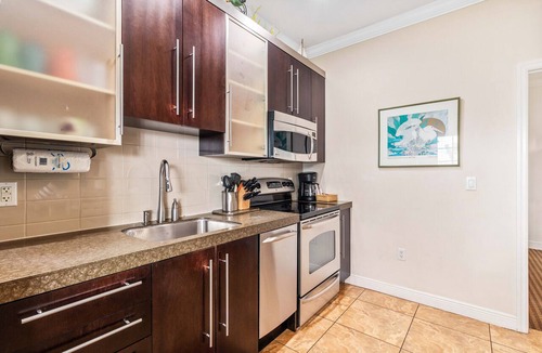 Siesta Key Condo | 2BR Beach Style w Pool Beach Club Siesta 204C RVA