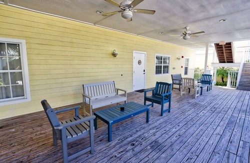 Siesta Key Condo | 2BR Beach & Trolley–Beach Club Siesta 204B by RVA