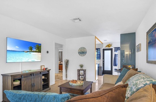 Downtown Condo | 2BR close to downtown w/Game room & PURPLE beds