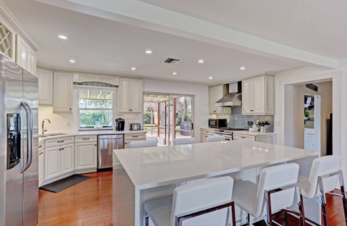 Lake Clarke Shores House | 3-BED/2-BATH/ HEATED POOL HOME IN WEST PALM BEACH