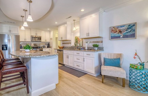 Anona House | 3 Bedroom/3.5 Bath Single Family Home With Saltwater Pool