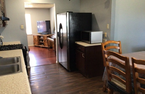 Midland House | 3-bedroom house in charming Midland with cool AC