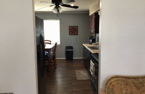 Midland House | 3-bedroom house in charming Midland with cool AC