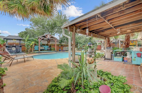 Clear Lake City House | 3-bedroom house in South Houston area with private pool