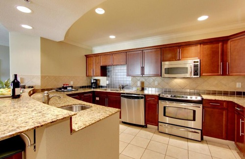 Destin Resort | 3 Bedroom Plus, Bay View, on Destin Beach. Wyndham Emerald Grande!
