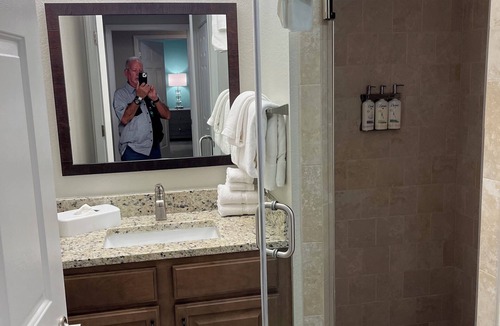 Orange Lake Resort | 3-bedroom resort in delightful Kissimmee with WiFi, fitness room, AC