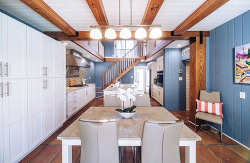 Old Naples House | 3-Blocks to Beach, Steps from 3rd Street Dinning, Waterfront Pool Home on Canal
