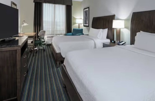 Far North Central Hotel | 3 Family-Friendly Rooms Great for Group Trips Near La Cantera Golf Club - 1.8 mi