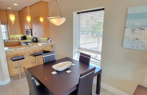 South Padre Island Condo | * 3 level luxury Beachlike Pool * Killer Sunsets
