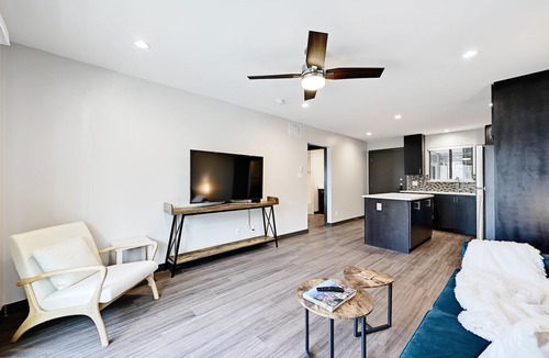 Hancock Apartment | 30 days + North UT Campus Unit 6 -1 Mil to Moody Center Walk, Memorial Stadium