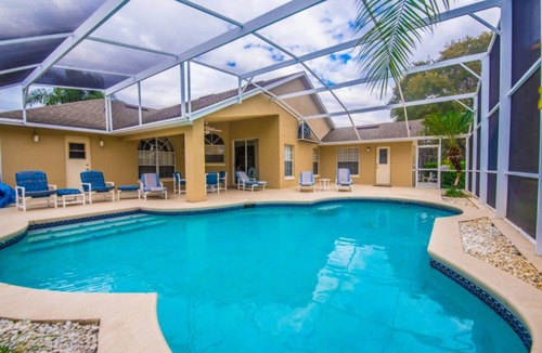 Sunridge Woods Villa | 300 m² Villa ∙ 4 bedrooms ∙ 8 guests