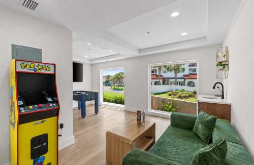 Panama City Beach Apartment | 3012 Emerald Coast by Resort Collection