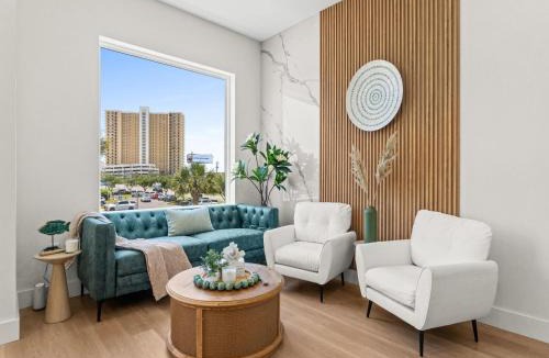 Panama City Beach Apartment | 3012 Emerald Coast by Resort Collection