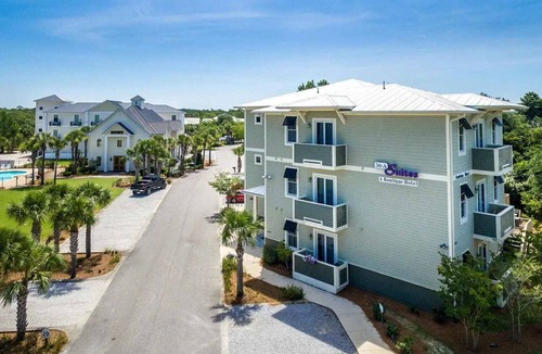 Dune Allen Beach Apartment | 30A Inn & Suites Uptown King Suite