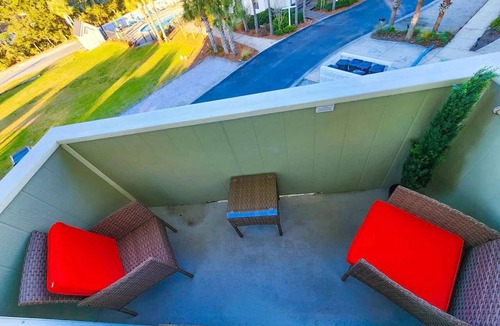 Dune Allen Beach Apartment | 30A Inn & Suites Signature King Suite