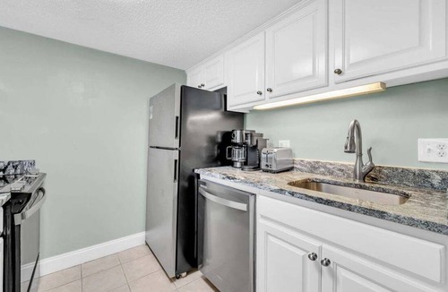Holiday Isle Condo | 313- Coastal Cool Beachfront Condo with stunning ocean views!