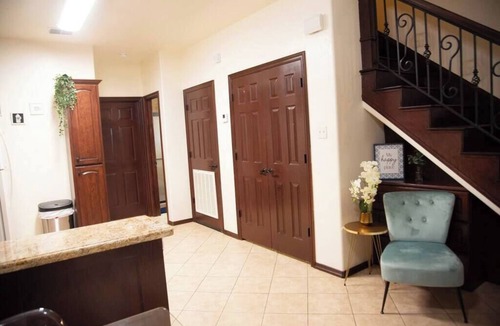 Edinburg Apartment | 3BD 2BT town suite minutes away Medical Center