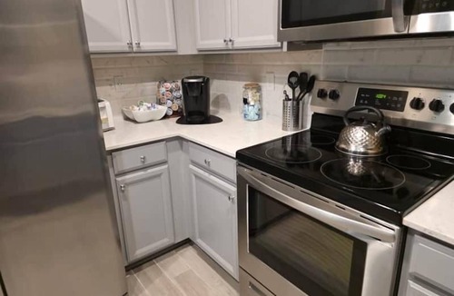 North Beach Condo | 3BR/2.5BA Home - 2 Queen+2 Single Bds - North Jax
