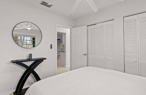Coral Terrace House | 3br Oasis near Coral Gable