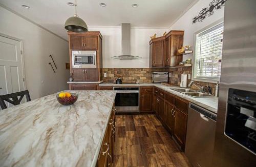 Leadville North House | 3BR Serene Home Mountain View Kid Friendly