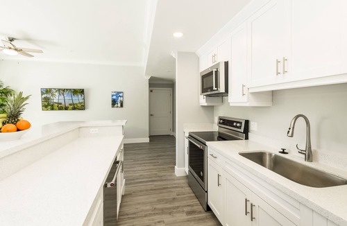 Meadows Condo | 4-Bed 4.5 Bath Condo @ Bayfront Suites - CLEANING FEE INCLUDED Non-Waterfront