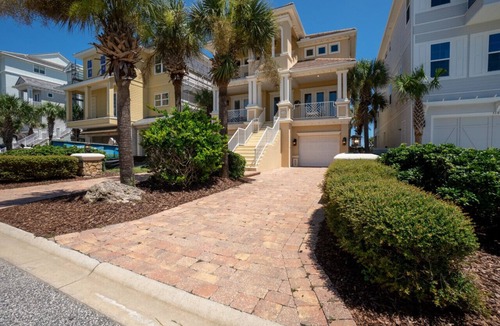 Palm Coast Cottage | 4 Bedroom Beach Bliss