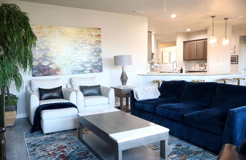 Midland House | 4-bedroom house in adorable Midland with cool AC comfort