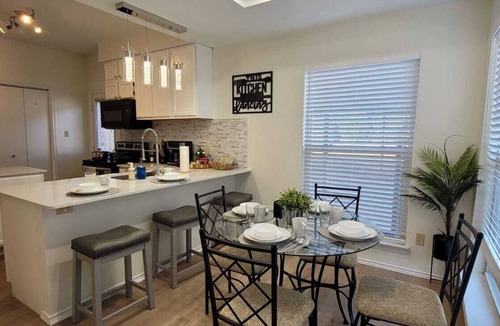 Euless House | 4 beds~3br-2.5 bath Worl Cup/12.7 Mike to AT&T stadium