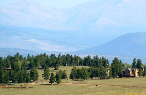 Hartsel Cabin | 4 BR Mountain Getaway, Borders National Forest