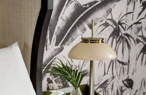 Hunt Club Hotel | 4 Chic Rooms Near Championship Golf Courses - Relaxing Escape