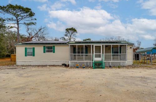 Perry House | 4 Mi to Beach: Perry Home Near Boat Launch