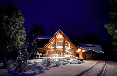 Ohio City House | 4 Seasons of Mountain Paradise - Gold Creek Lodge