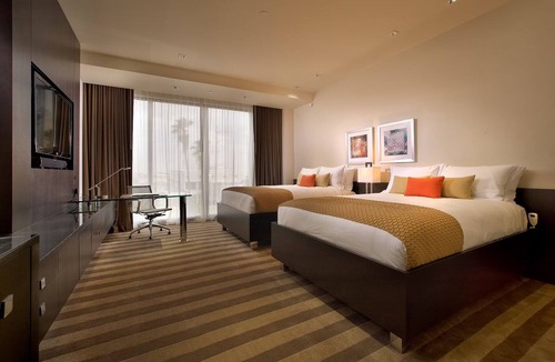 Seybold Hotel | 4 Spacious Rooms, Minutes Drive to Downtown Miami & Miami Seaplane Base!