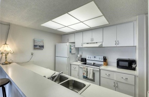 Clearwater Beach Condo | 440 West Condo 1604-N Gorgeous Water Views