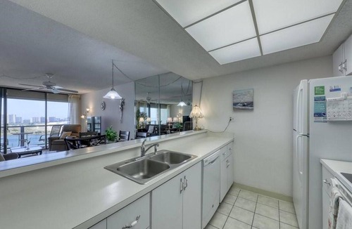 Clearwater Beach Condo | 440 West Condo 1604-N Gorgeous Water Views