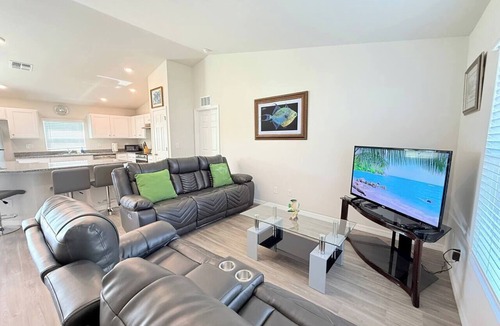 Harris House | 4BR Lehigh Acres Home Near Ft Myers & JetBlue Park