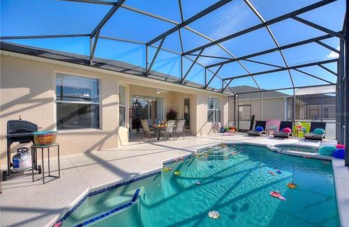 Crystal Cove Villa | 4Br Pool Villa, Near Disney - Gated Resort!