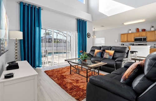 West Haven House | 5 bed, 3.5 bath newly refurbished villa on the gated community of Westhaven